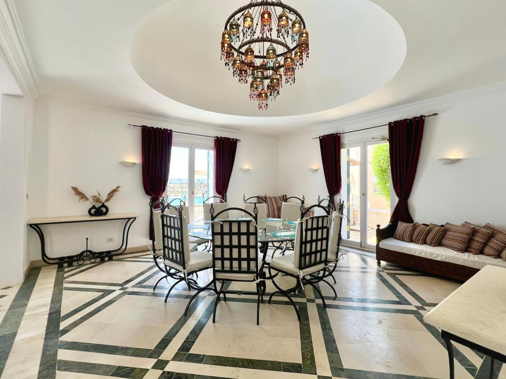 Hill Venezia El Gouna: Pool, Beach&wifi Villa
